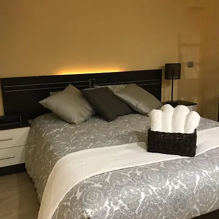 Casa Duquelrey לינה וארוחת בוקר מאלגה